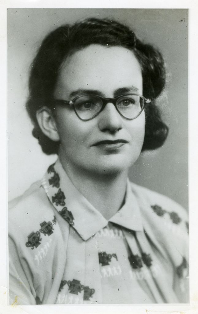 Judith Wright. unknown date. The University of Queensland, Fryer Library. Image Number: oai:espace.library.uq.edu.au:UQ:219304